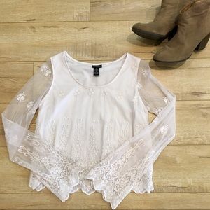 Rue 21 white embroidered long sleeve
